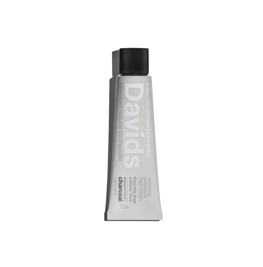 Davids travel size premium toothpaste  /  charcoal+peppermin